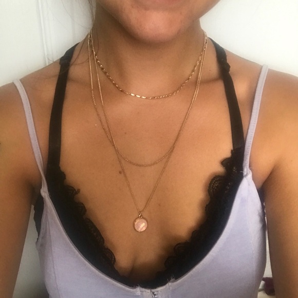 Three Gold Necklaces - Picture 3 of 5